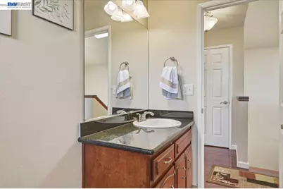 27468 Hayward Blvd, Hayward, CA 94542 - Photo 46