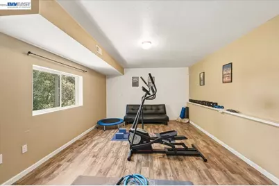 27468 Hayward Blvd, Hayward, CA 94542 - Photo 60