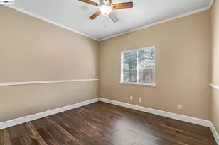 2034 Wrenwood Ave, Clovis, CA 93611 - Photo 14