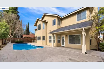 2034 Wrenwood Ave, Clovis, CA 93611 - Photo 46