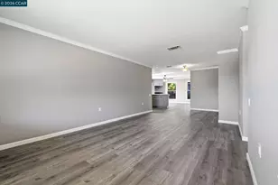 5269 Peony Dr, Livermore, CA 94551 - Photo 6