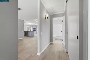 5269 Peony Dr, Livermore, CA 94551 - Photo 8