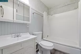 5269 Peony Dr, Livermore, CA 94551 - Photo 12