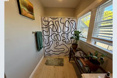 368 Adams St, Oakland, CA 94610 - Photo 20