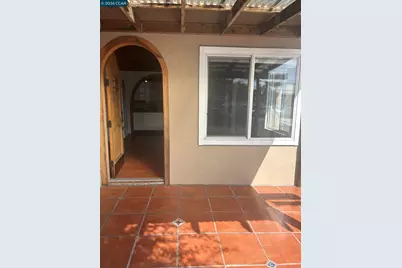 1075 Rachel Rd, San Pablo, CA 94806 - Photo 2