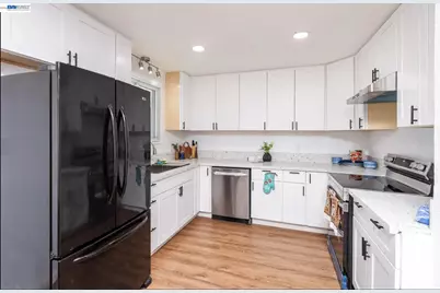 2257 Edison Ave, Sacramento, CA 95821 - Photo 4