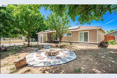2257 Edison Ave, Sacramento, CA 95821 - Photo 10