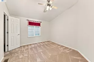 29020 Berkeley, Hayward, CA 94544 - Photo 24