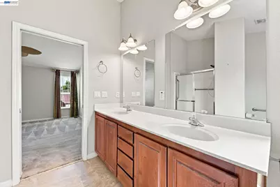 29020 Berkeley, Hayward, CA 94544 - Photo 22