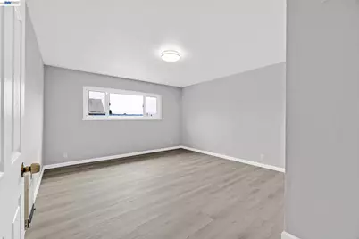 2133 Santa Clara Ave #328, Alameda, CA 94501 - Photo 16