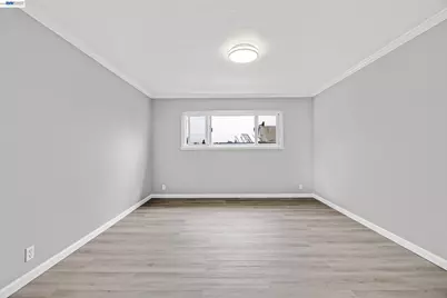 2133 Santa Clara Ave #328, Alameda, CA 94501 - Photo 20