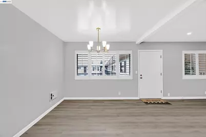 2133 Santa Clara Ave #328, Alameda, CA 94501 - Photo 12