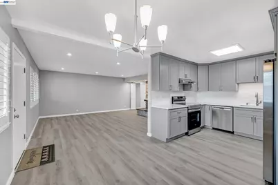 2133 Santa Clara Ave #328, Alameda, CA 94501 - Photo 10