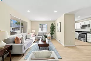 690 Applause Pl, San Jose, CA 95134 - Photo 10