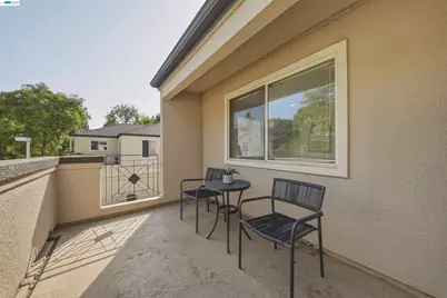 690 Applause Pl, San Jose, CA 95134 - Photo 22