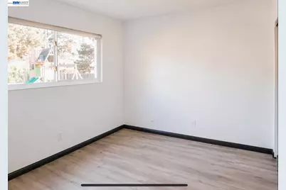 828 Coral Dr, Rodeo, CA 94572 - Photo 12