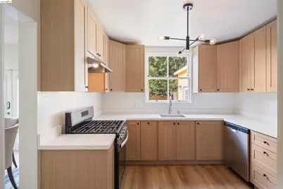 7465 Curry Ave, El Cerrito, CA 94530 - Photo 16