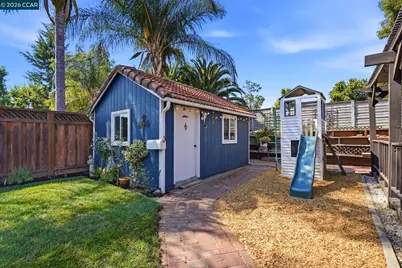 1116 Larkspur Dr, Livermore, CA 94551 - Photo 36