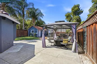 1116 Larkspur Dr, Livermore, CA 94551 - Photo 30