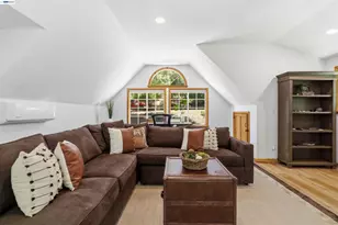 220 Miracle Ln, Santa Cruz, CA 95060 - Photo 16