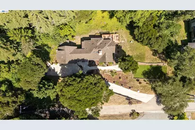 220 Miracle Ln, Santa Cruz, CA 95060 - Photo 36