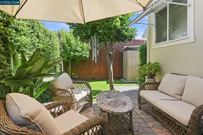 51 Terrace Dr, Concord, CA 94518 - Photo 32