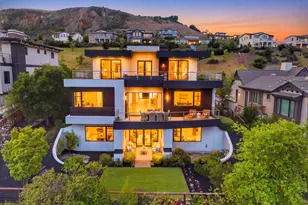 11 Bigleaf Rd, Orinda, CA 94563 - Photo 2