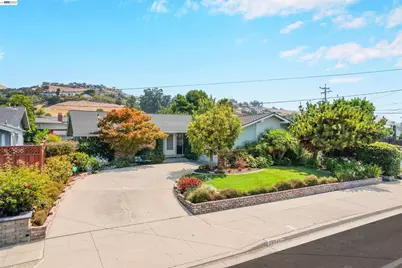 29940 Vanderbilt St, Hayward, CA 94544 - Photo 4