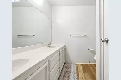709 Center Ave, Martinez, CA 94553 - Photo 20