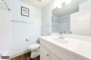 709 Center Ave, Martinez, CA 94553 - Photo 26