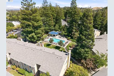 709 Center Ave, Martinez, CA 94553 - Photo 32