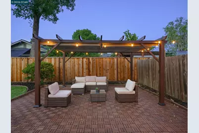 1555 Violet Way, Pleasant Hill, CA 94523 - Photo 30
