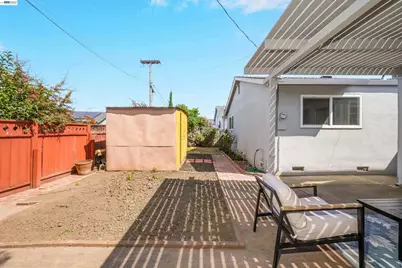 25353 Calaroga Ave, Hayward, CA 94545 - Photo 38
