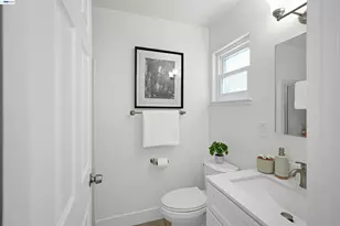 25353 Calaroga Ave, Hayward, CA 94545 - Photo 32