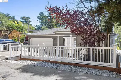7081 Elverton Dr, Oakland, CA 94611 - Photo 4