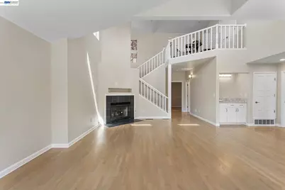 7081 Elverton Dr, Oakland, CA 94611 - Photo 14