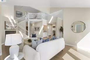 7081 Elverton Dr, Oakland, CA 94611 - Photo 18
