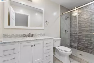 7081 Elverton Dr, Oakland, CA 94611 - Photo 52