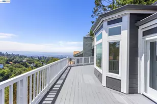 7081 Elverton Dr, Oakland, CA 94611 - Photo 46