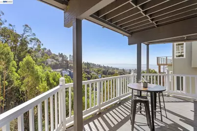 7081 Elverton Dr, Oakland, CA 94611 - Photo 86