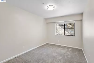 7081 Elverton Dr, Oakland, CA 94611 - Photo 64