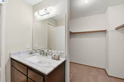 27773 Pistachio Ct, Hayward, CA 94544 - Photo 28
