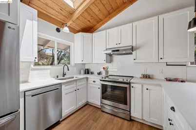 5928 McBryde Ave, Richmond, CA 94805 - Photo 22