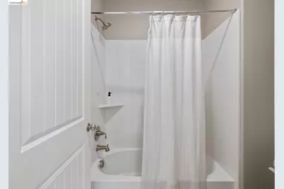 6713 Skyview Dr., Oakland, CA 94605 - Photo 48