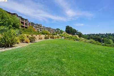 6713 Skyview Dr., Oakland, CA 94605 - Photo 58