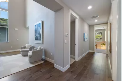 6713 Skyview Dr., Oakland, CA 94605 - Photo 52
