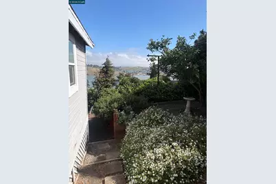 724 Edwards, Crockett, CA 94525 - Photo 14