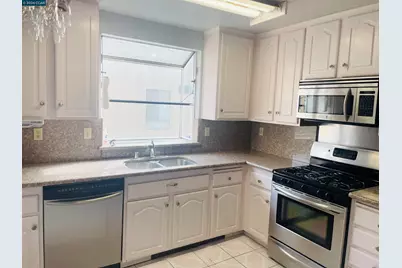 2121 Vale Rd #15, San Pablo, CA 94806 - Photo 6
