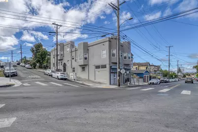 2246 23rd Ave, Oakland, CA 94606 - Photo 2