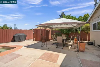 118 Cottonwood Ct, Hercules, CA 94547 - Photo 22